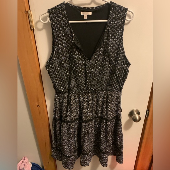 Lauren Conrad Dress - Picture 1 of 6